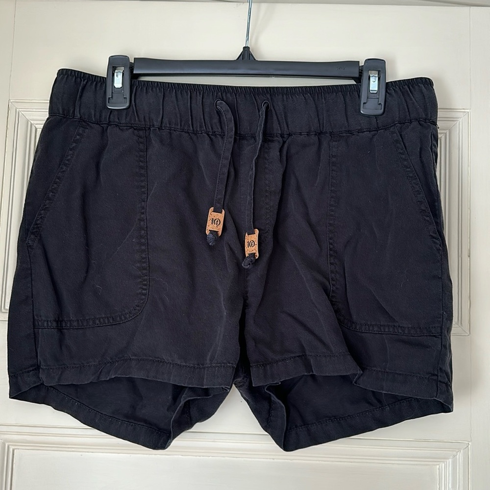 Tentree Shorts